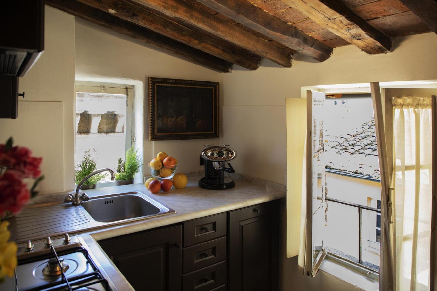 La Mansardina Beccheria Central Apartment 1 Double Bedroom, 1 Sofa Bed Lucca Exterior photo