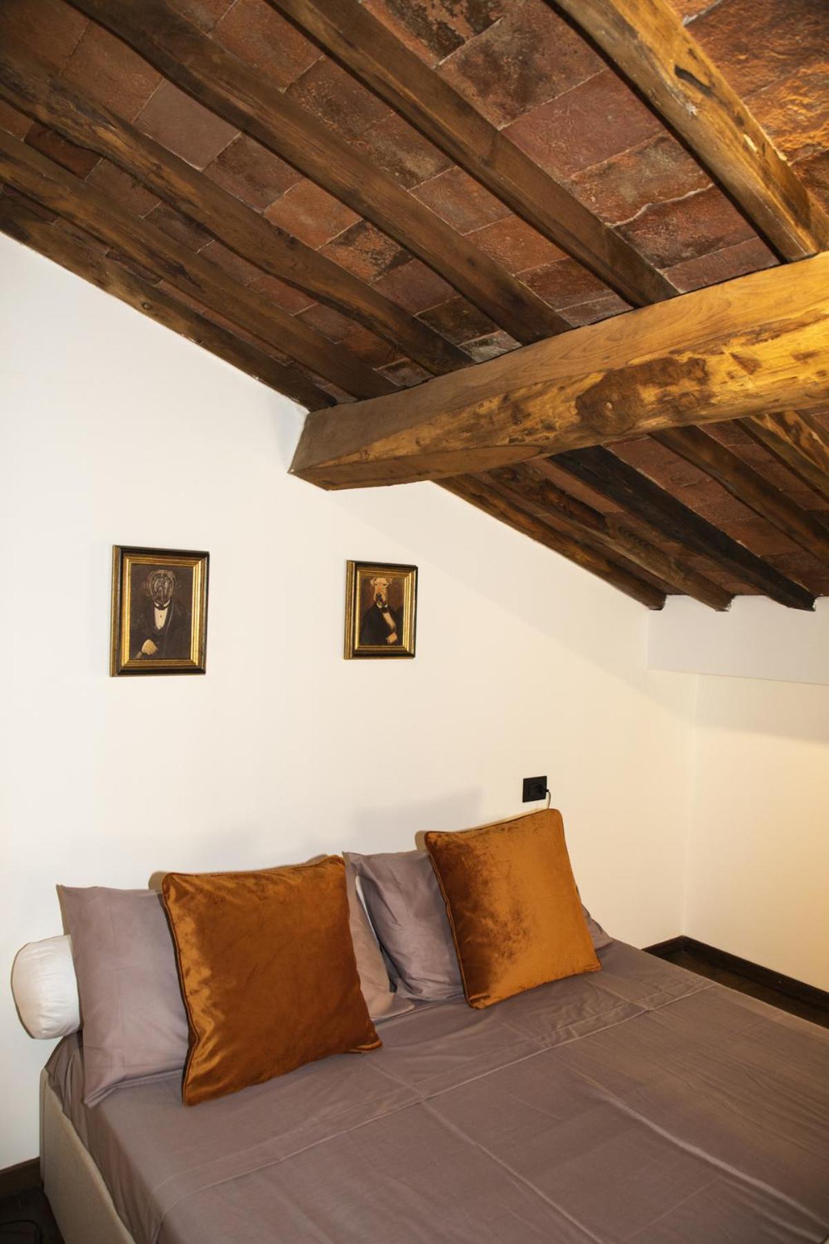 La Mansardina Beccheria Central Apartment 1 Double Bedroom, 1 Sofa Bed Lucca Exterior photo
